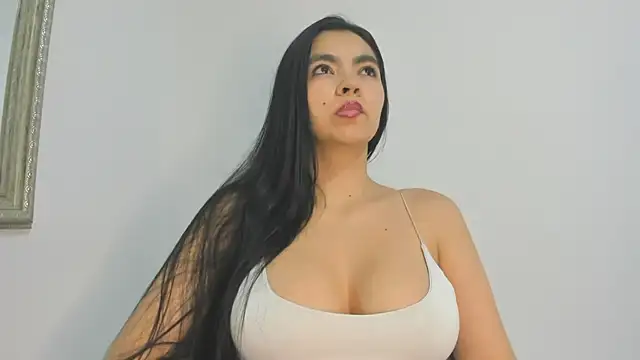 nathyy garcia online show from November 2025 04:36:01 AM