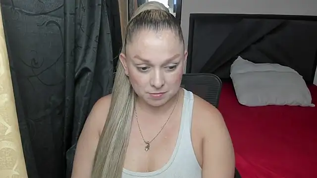 natalia5560 online show from April 2026 08:14:01 PM