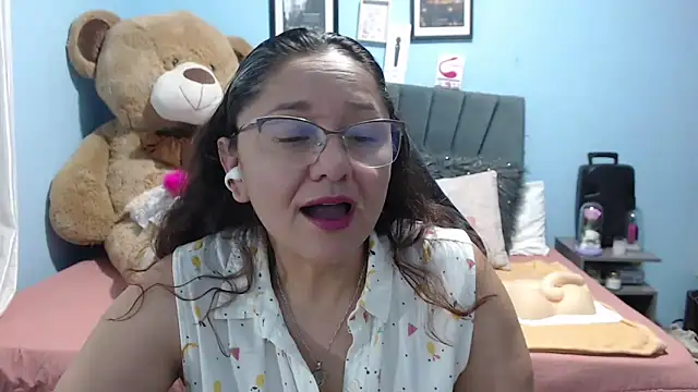 AngelRouss online show from February 2026 03:11:02 AM