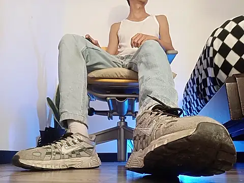 codysmith online show from November 2025 01:01:02 PM