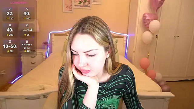 LexxiJoy online show from March 2025 10:13:02 AM