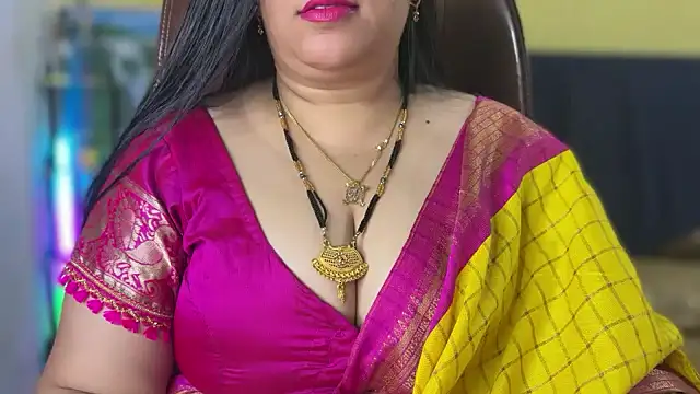 FlatVincy4 online show from February 2026 04:07:01 AM