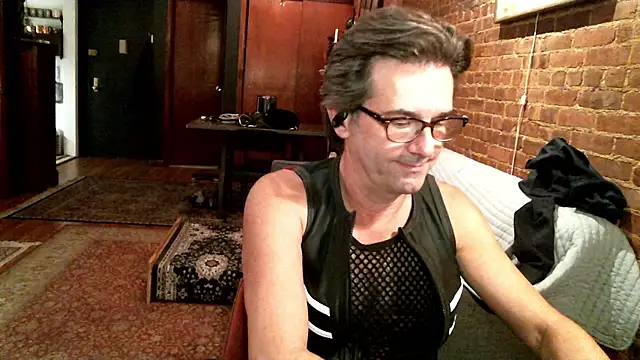 Johnny Bottoms online show from November 2025 11:46:01 PM