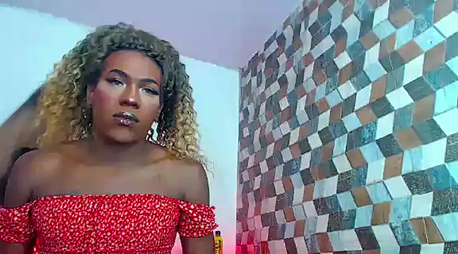 Snapshot of newgroupxxx chatting on February 2025 08:08:02 PM newgroupxxx online show from February 2025 08:08:02 PM