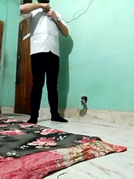 GildanK18 online show from February 2026 11:42:01 AM