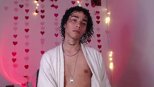 Snapshot of seven7xis chatting on February 2025 06:22:01 AM seven7xis online show from February 2025 06:22:01 AM