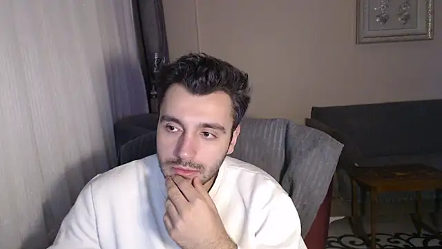 handsomeee04 online show from October 2025 11:03:01 PM