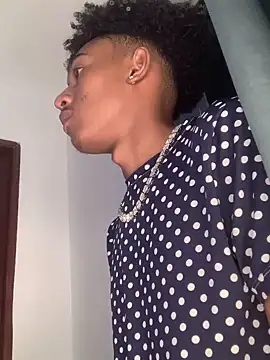 Boy cock18 online show from March 2025 11:53:02 PM