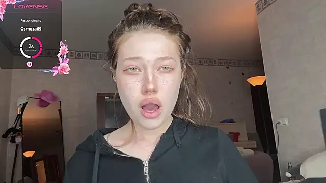 eva varnerr online show from March 2026 09:20:01 PM