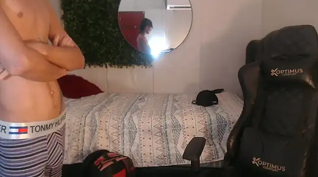 andy dan18 online show from December 2024 10:49:02 PM