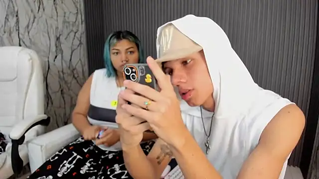 andy dan18 online show from November 2025 03:36:02 PM