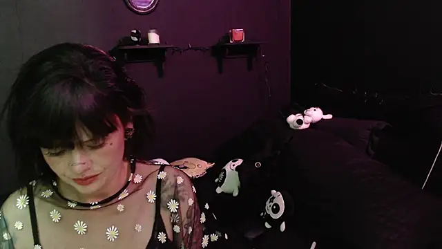 Snapshot of rousstattoo chatting on October 2025 11:16:02 PM rousstattoo online show from October 2025 11:16:02 PM