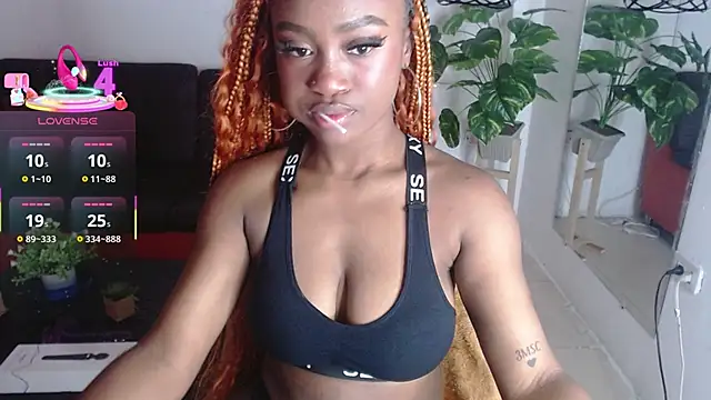 nikkystorm1  online show from September 2025 02:32:01 PM