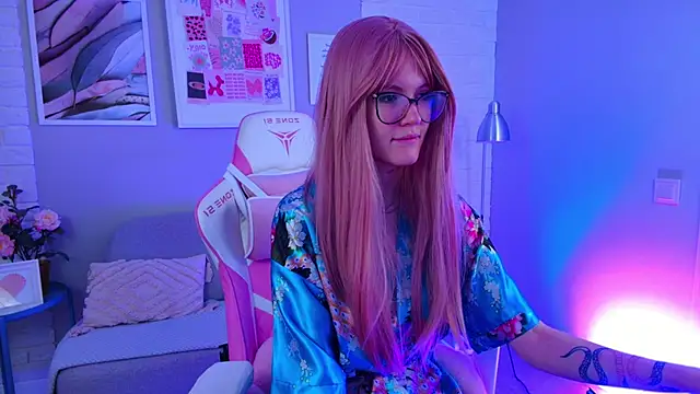 NellieLoyns online show from February 2025 04:29:01 PM