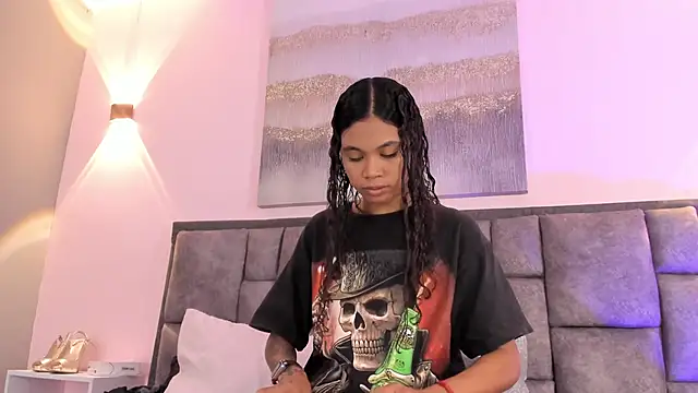 GysellHanson online show from November 2025 11:36:02 AM