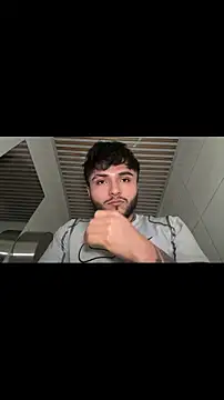 Snapshot of Beboteejoel chatting on October 2025 01:17:02 AM Beboteejoel online show from October 2025 01:17:02 AM