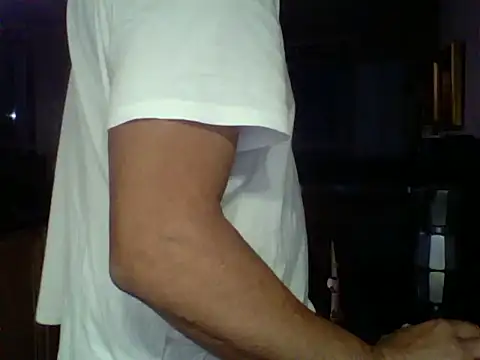 Snapshot of kevincumporn chatting on September 2025 02:02:01 AM kevincumporn online show from September 2025 02:02:01 AM