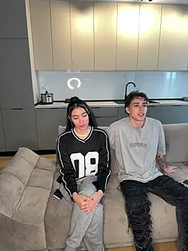 Snapshot of Alexiaa2006 chatting on February 2026 01:05:02 PM Alexiaa2006 online show from February 2026 01:05:02 PM