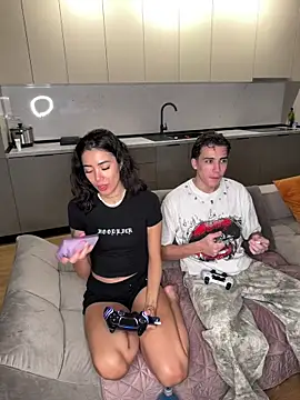 Snapshot of Alexiaa2006 chatting on February 2026 08:02:01 PM Alexiaa2006 online show from February 2026 08:02:01 PM