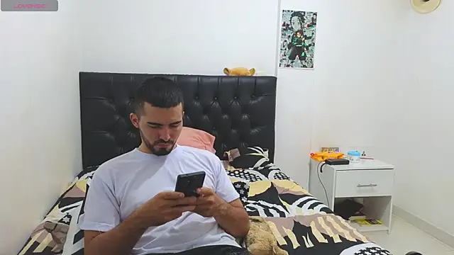 Massimoo 07 online show from April 2026 09:20:02 PM