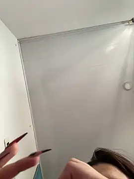 Snapshot of Sophia_cyrus11 chatting on February 2025 07:57:02 PM Sophia cyrus11 online show from February 2025 07:57:02 PM