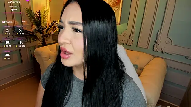 stefany duque1  online show from December 2025 02:53:02 AM