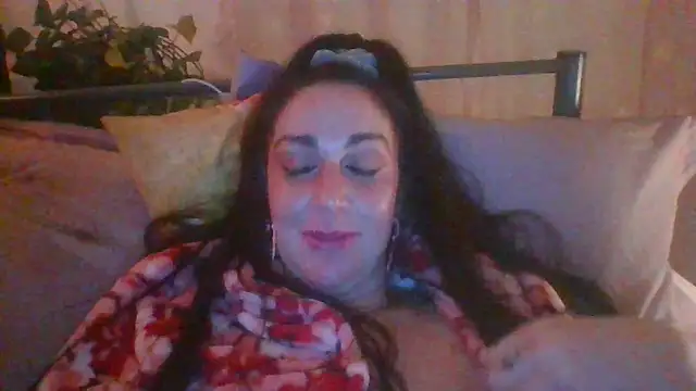 BELLAMORGANE1 online show from February 2025 09:15:02 PM