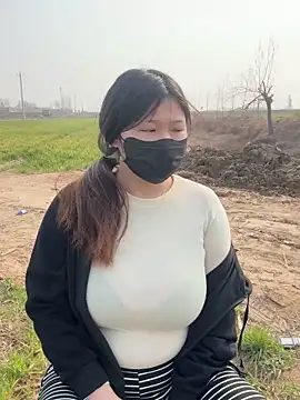 Snapshot of Happyou2 chatting on March 2025 07:12:02 AM Happyou2 online show from March 2025 07:12:02 AM