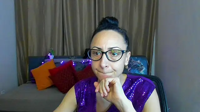 Arianasweety23 online show from December 2024 09:30:01 PM