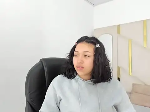 IsabellRodriguez18 online show from September 2025 02:35:02 AM