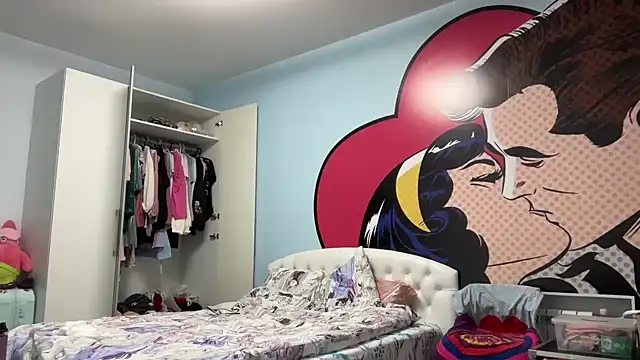 yunasuka online show from February 2025 01:41:01 PM