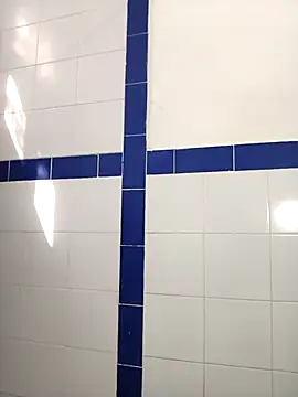 Mia WAll online show from January 2025 06:26:01 PM