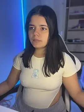 pretty angela1 online show from April 2026 04:38:02 AM