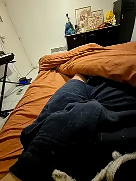 Snapshot of Maxoux02 chatting on February 2025 12:50:01 PM Maxoux02 online show from February 2025 12:50:01 PM