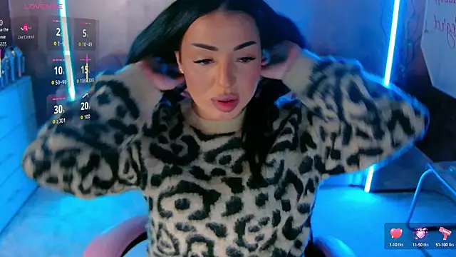 evanew  online show from October 2025 04:30:01 PM