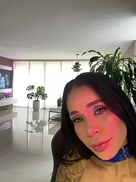 Karol Towers online show from January 2025 07:59:02 PM