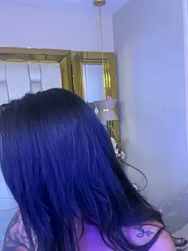 Karol Towers online show from February 2025 11:04:02 PM