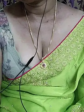 Snapshot of kavi-99 chatting on August 2026 09:50:01 PM kavi-99 online show from August 2026 09:50:01 PM