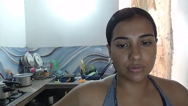 Snapshot of Coral0403 chatting on July 2026 06:43:01 PM Coral0403 online show from July 2026 06:43:01 PM