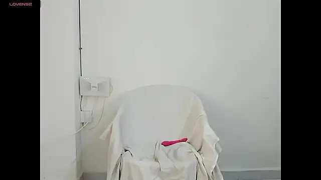 NicoleJaymes  online show from June 2026 09:46:02 PM