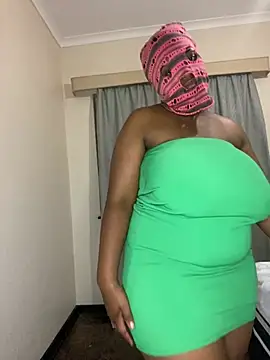 Snapshot of BigS234 chatting on December 2024 06:54:02 PM BigS234 online show from December 2024 06:54:02 PM