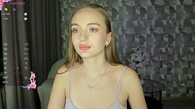 A delina online show from February 2025 09:36:01 PM