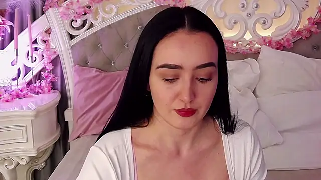 KimKhallifa online show from February 2026 05:37:01 AM