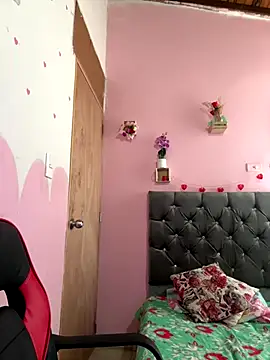 emmariders2 online show from September 2025 02:53:01 PM