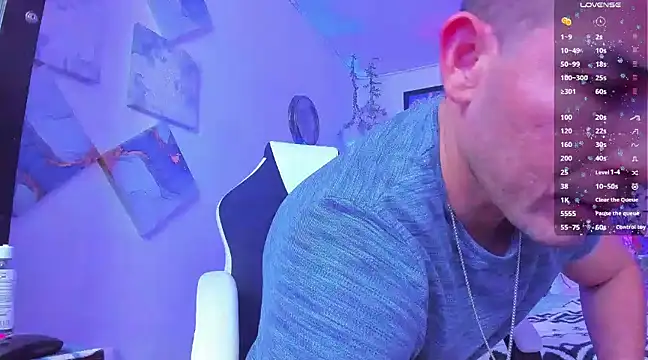 Snapshot of Andrewstelle_coleman chatting on December 2024 11:10:02 PM Andrewstelle coleman online show from December 2024 11:10:02 PM