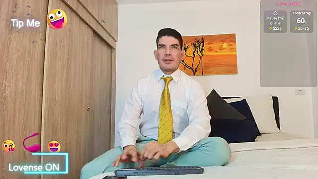 Andrewstelle coleman online show from November 2025 02:11:02 AM