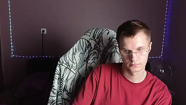 Leonnextdoor online show from December 2024 03:24:02 PM