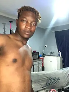 Redfucks333 online show from February 2026 07:09:01 PM