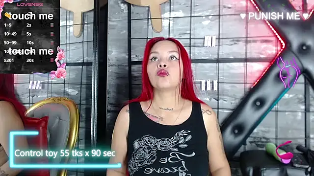 Snapshot of Alana_Roth chatting on February 2025 12:58:01 PM Alana Roth online show from February 2025 12:58:01 PM