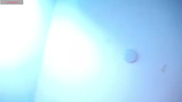 Snapshot of Alana_Roth chatting on March 2025 05:52:01 AM Alana Roth online show from March 2025 05:52:01 AM